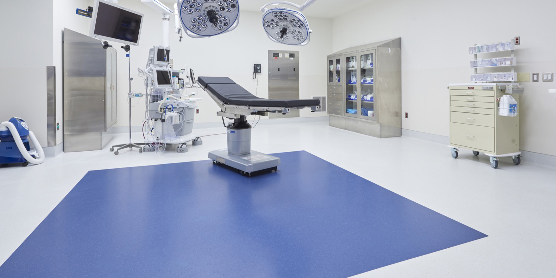 hospital-medical-flooring-irubber